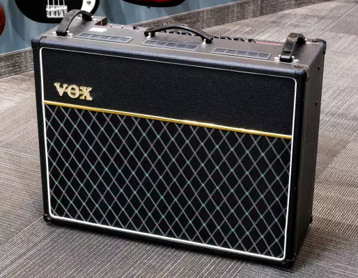 Store Special Product - Vox - AC30C2